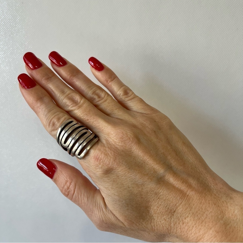 Silpada Sterling Silver Modern Maze Ring